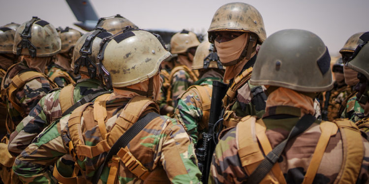 Nigerija je pomogla spriječiti pokušaj državnog udara u susjednoj državi – izvješće – RT Africa