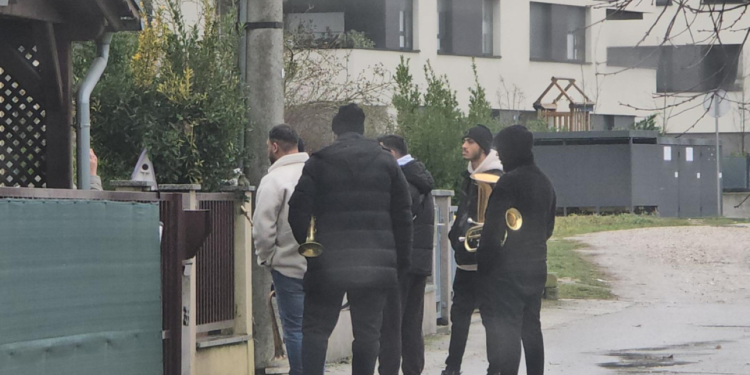 Novi slučaj s romskim trubačima u Hrvatskoj: ‘Ne znam odakle im ideja da na božićno jutro ulaze ljudima u dvorišta’