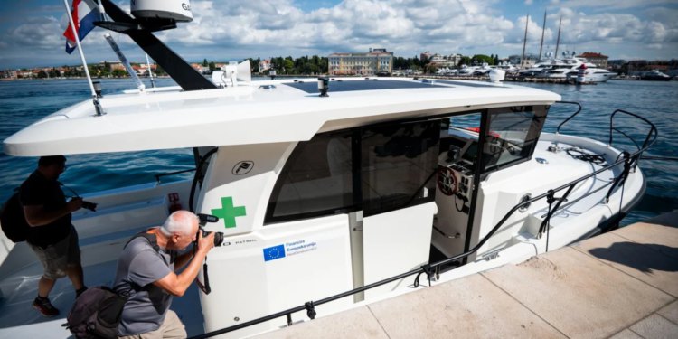 Od četvrtka na zadarske otoke stižu mobilne brodske ljekarne, donosimo tjedni raspored obilazaka