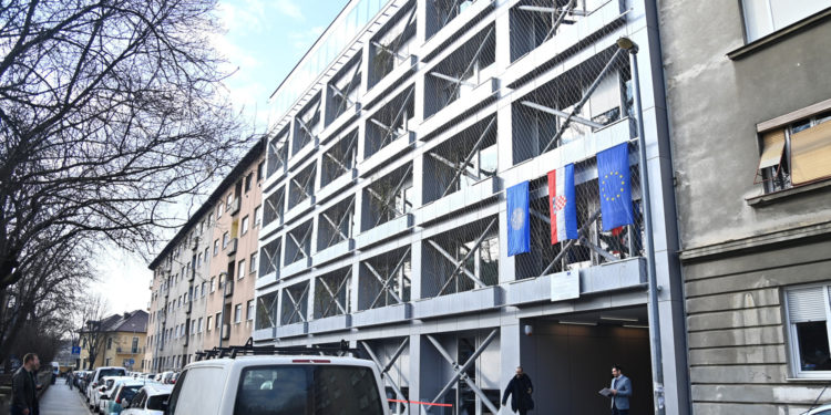 Odjeknulo kakvu tribinu usred adventa organiziraju na zagrebačkom fakultetu: ‘Ako ne znaš što je bilo’