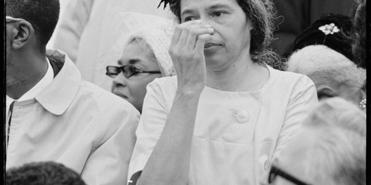 Otkrivene nikad prije viđene fotografije Rosa Parks tijekom Selma marša