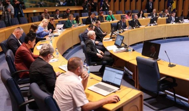 Ovaj zakon je ujedinio sve političare u Domu naroda