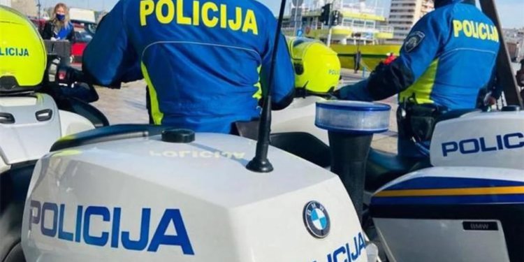 PU Zadarska provela akciju kontrole pojasa i mobitela: 101 prometni prekršaj!