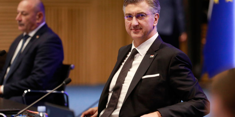 Plenković će uskoro opet šokirati naciju: Ovaj je potez otkrio što se sprema ‘iza kulisa’