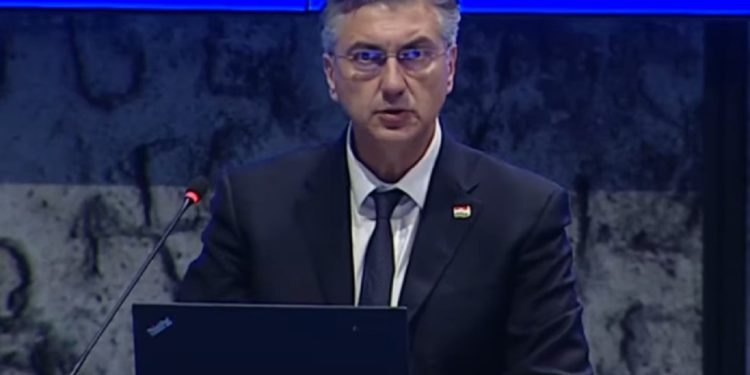 Plenković ima dobre vijesti za sve vjernike: Misa u Zagrebačkoj katedrali već ovog Božića