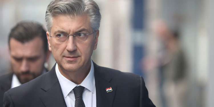Plenković ima novi tajni plan za Thompsona: Nezgodan problem riješit će mu specijalan čovjek