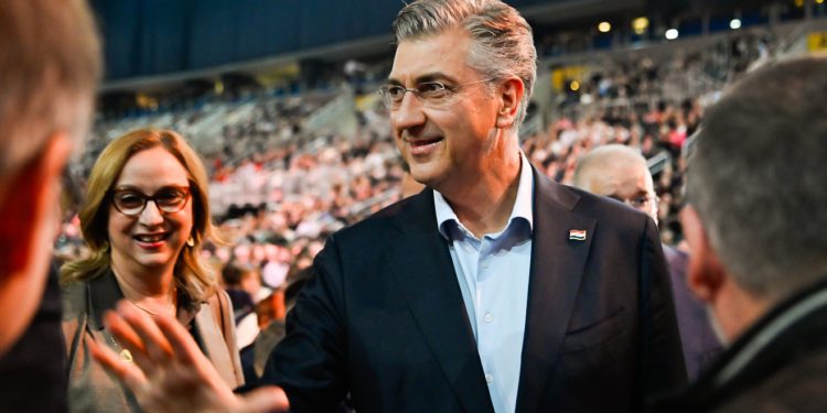 Plenković komentirao tri zemlje koje su odbile sudjelovati u zajmu za Ukrajinu