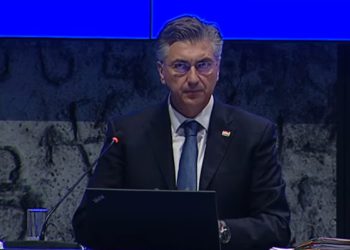 Plenković na Vladi: ‘To je sve predviđeno za ključni projekt opstanka hrvatskog naroda’