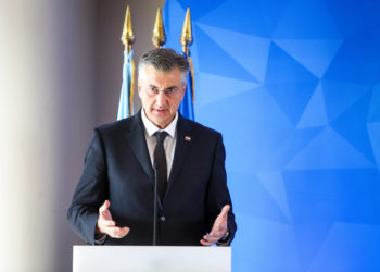 Plenković objavio novogodišnju čestitku – Dnevno.hr