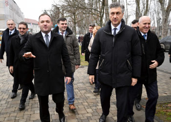 Plenkovića žele srušiti po receptu ‘Bačićeva zakona’: Uvjeravaju da je to ‘skandalozno, jugoslavenski i zloglasno’