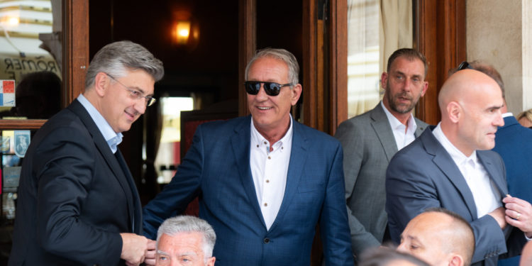 Plenkovićev tajanstveni gradonačelnik: Na popisu imovine ima osam zemljišta, tri kuće i vrijedan brod