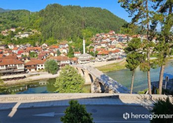 Počelo suđenje za prijetnje terorističkim činom u Konjicu