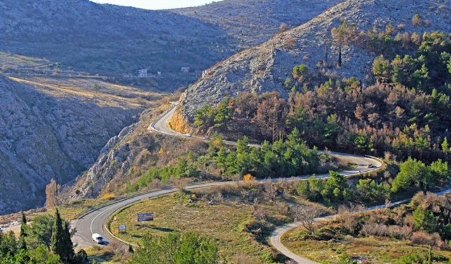 Podaci za Zapadnu Hercegovinu: Skoro 60 posto vozila starije od 15 godina, evo brojki po gradovima