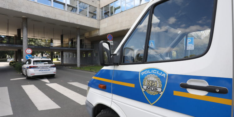 Policajka koju je pretukao Marokanac se tresla na sudu: Njegova reakcija zaprepastila je sve