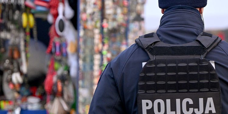 Poljska uhitila tinejdžera osumnjičenog za smrtonosni plan napada na božićni sajam