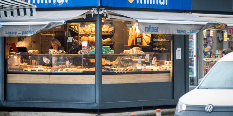 Povučeno 6 vrsta kruha: Nemojte ih ni zagristi, pronađen metal u njima