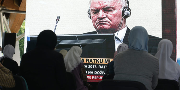 Pravda opako udarila ratnog zločinca Mladića: Sustigao ga pakao u zatvoru