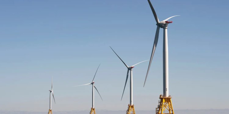 Predsjednik Trump pauzira projekte vjetroelektrana na moru zbog rizika po nacionalnu sigurnost