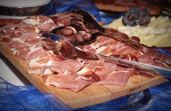 Preživite blagdane bez viška kila, osobna trenerica otkriva kako