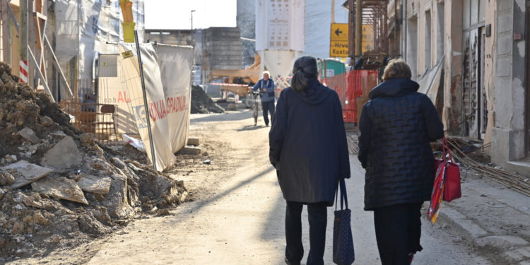 Pričali smo s gradonačelnicom Petrinje 5 godina nakon potresa, otkrila je strašnu istinu: ‘Pa znate li zašto slabo ide obnova?’