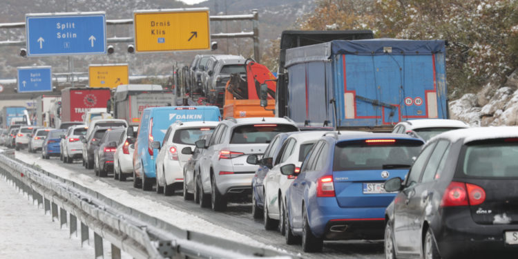 Prognostičari upozoravaju Hrvate koji idu na put: Pazite što nam stiže u noći s Badnjaka na Božić