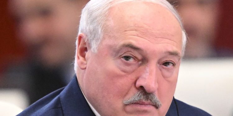 Reakcije bivših sovjetskih republika na neuspjeli udar Ukrajine na Putinovu rezidenciju — RT Rusija i bivši Sovjetski Savez