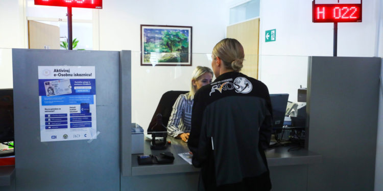 Reforma u administraciji: Mijenjaju se dvije važne stvari vezane uz osobne iskaznice