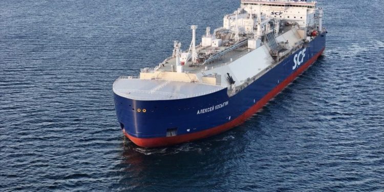 Rusija porinula svoj prvi Arc7 LNG tanker