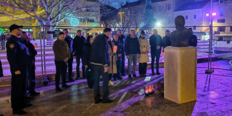 SINJ Obilježena 26. godišnjica smrti prvog hrvatskog predsjednika dr. Franje Tuđmana