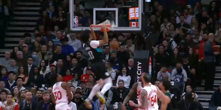 Sharpe polijeće: glava centimetar od ruba!