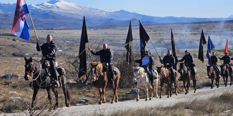 Slobodna Dalmacija – Na Dinari obilježena 31. godišnjica početka oslobodilačke operacije združenih snaga HV i HVO