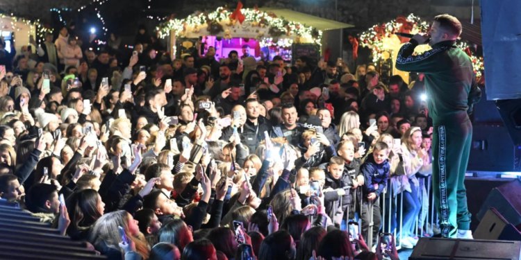 Slobodna Dalmacija – Nestrpljivo se iščekuje još jedna adventska priča niti par minuta vožnje od Splita; sve počinje u petak, ovo su detalji