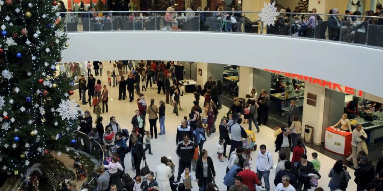 Slobodna Dalmacija – Ovo je uvjerljivo najpopularniji dar za Božić, ali krije niz neugodnih iznenađenja: statistički je svaki četvrti prevara