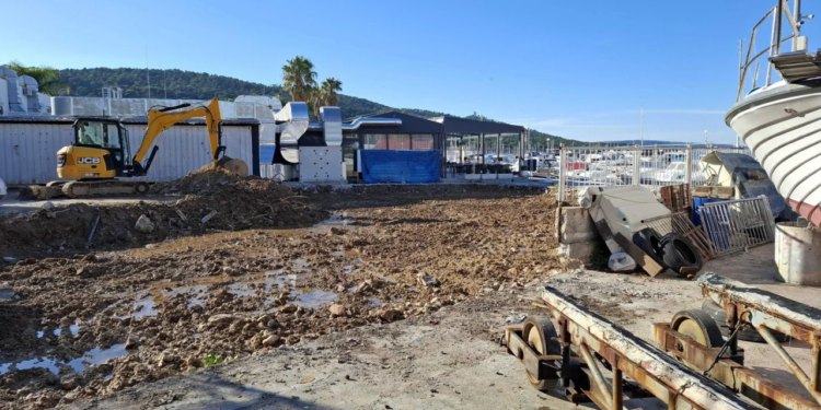 Slobodna Dalmacija – Tko to kopa na splitskom pomorskom dobru?! Istražili smo; dobili megakoncesiju, pa drugima