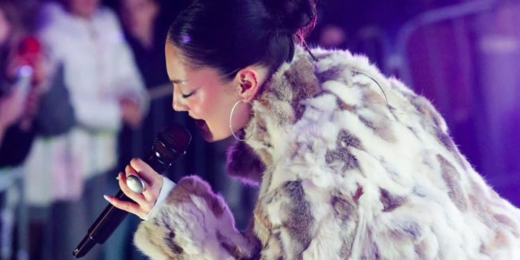 Spektakularnim koncertom Miach otvoren Advent u Kaštelima