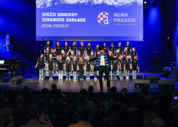 Sportske novosti – Četiri Dinamova prvotimca upriličila Dječji koncert Dinamove zaklade Nema predaje