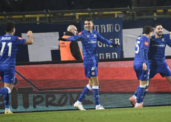 Sportske novosti – Dinamo je pokazao dva lica, približio se famoznom klišeju, a slavio zahvaljujući