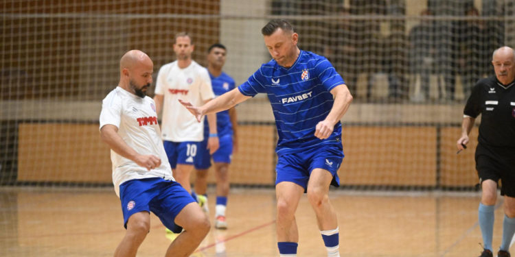 Sportske novosti – Dvije legende za SN: ‘Teško je uspoređivati stari i ovaj Dinamo, ali imaju blagu prednost nad Hajdukom’