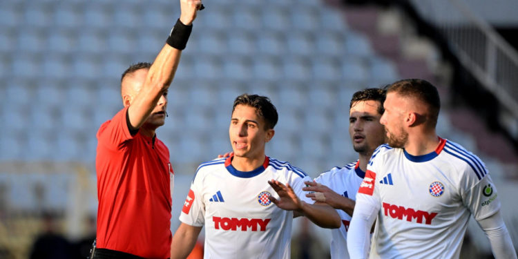 Sportske novosti – Hajduku se ovo nije dogodilo još od derbija s Dinamom otprije čak 16 godina: Zašto je VAR sudac zvao Lovrića?