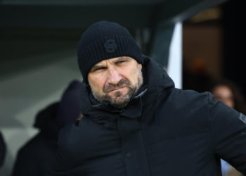 Sportske novosti – Osijek u nikad težoj situaciji, Sopić poručio: ‘Vjerovali ili ne, imat ćemo dovoljno igrača za utakmicu’