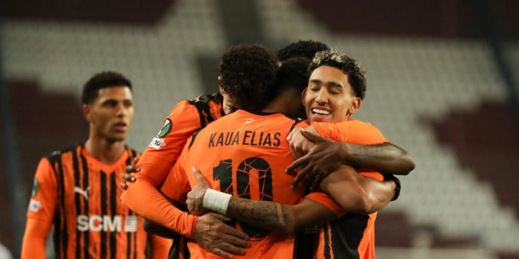 Sportske novosti – Postali izbjeglice u vlastitoj zemlji, Hrvat se zasitio uzbuna, a oligarh upucao ogroman novac u pojačanja