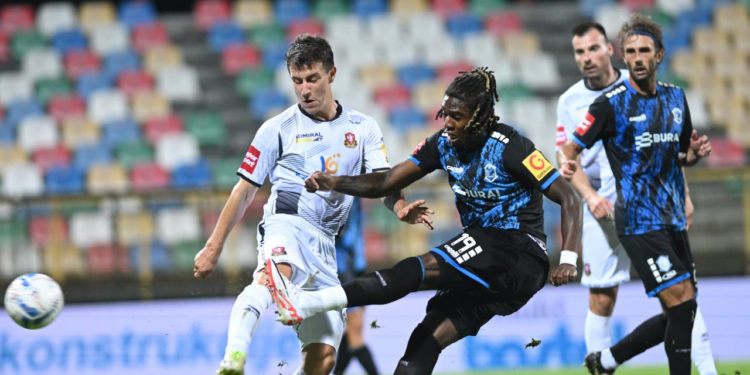 Sportske novosti – Thierry Nevers: Od nogometaša do osuđenika