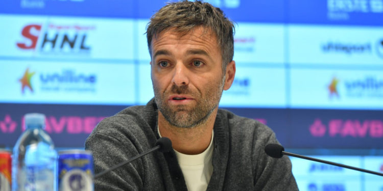 Sportske novosti – UŽIVO Garcia uoči derbija s Dinamom: ‘Ako uzmemo tri boda onda ću biti top, ako izgubimo onda će me zvati idiotom’