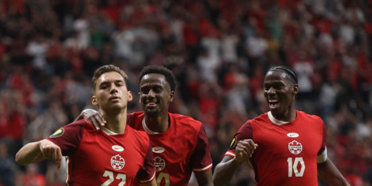 Sportske novosti – Veliko priznanje za hajdukovca, nominiran je za najboljeg igrača države!