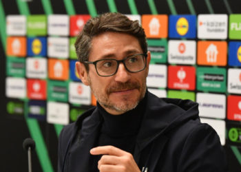 Sportske novosti – Victor Sanchez uoči Šahtara: ‘Blizu smo, ali prvo ćemo odigrati utakmicu pa onda razgovarati i analizirati’