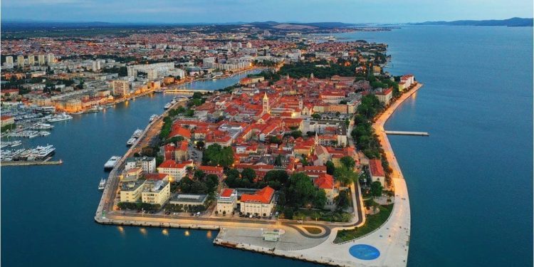 Studentska kriza smještaja u Zadru: Turistička sezona izbacuje studente iz stanova