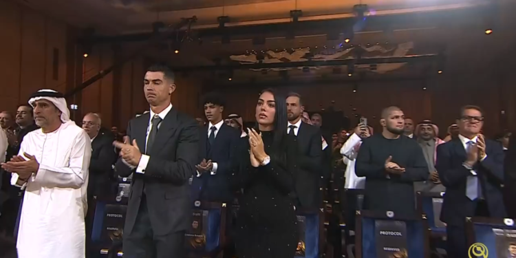 Suze, emocije i ovacije za odavanje počasti Diogu Joti