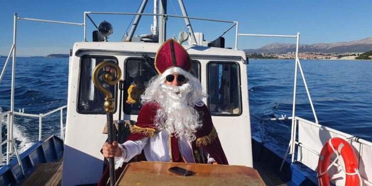 Sveti Nikola stiže u Podstranu: Blagdansko druženje za djecu ove subote na Portu