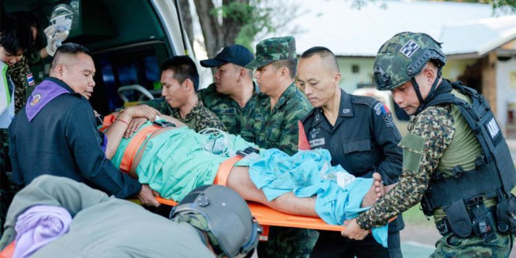 Tajland pokreće zračne napade dok napetosti na granici Kambodže rastu