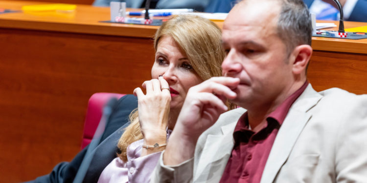 Tko je tajanstvena Mateja koja iza kulisa drma Partijom već neko vrijeme? Gotovo nitko za nju ne zna